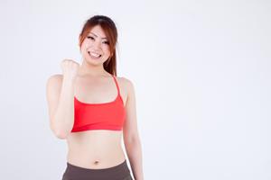セルフホワイトニングで輝く白い歯に